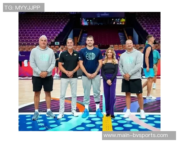 东契奇带队团建活动艾顿分享全明星首次体验感受