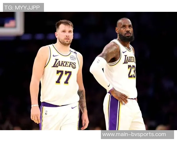 东契奇:全力争胜期待詹姆斯回归助力球队更进一步 东契奇:全力争胜期待詹姆斯回归助力球队更进一步