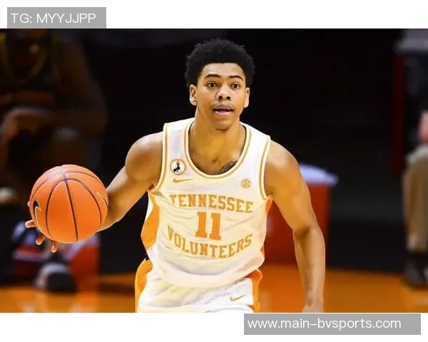 鹈鹕后卫杰登斯普林格以场均29分14板成功留队展现潜力与决心