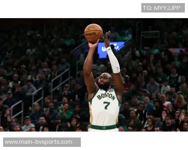 今天绿军主场迎战76人杰伦布朗伤愈复出助力球队争胜