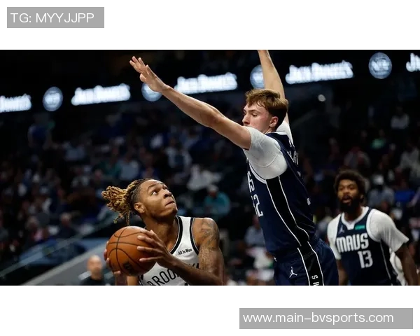 独行侠关注浓眉恢复情况与弗拉格配合对球队胜利的潜在影响