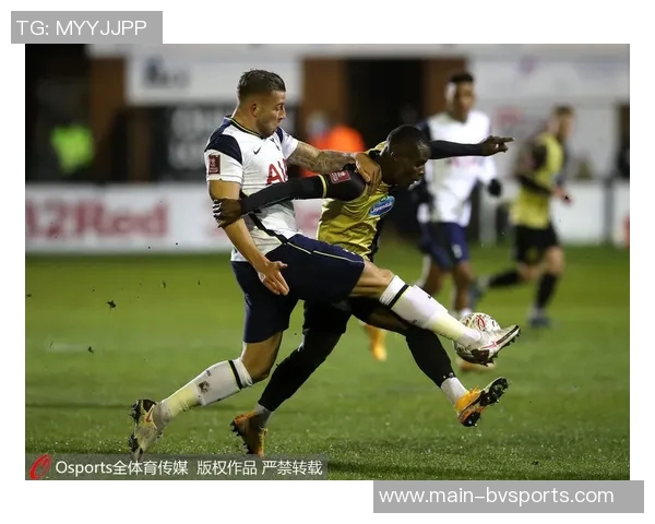 维尼修斯被嘘引发争议队友帽子戏法他怒退场球迷情绪积累已久